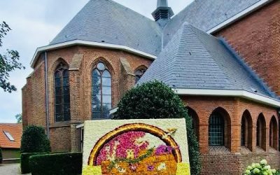 Maartenskerk vier dagen open tijdens Jaarmarkt en Dahlia Mozaïeken